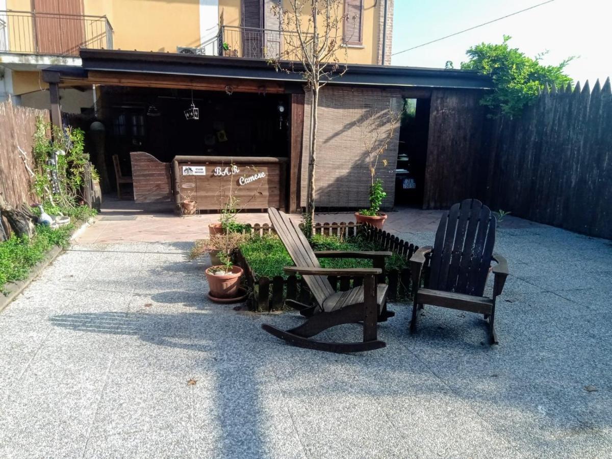 Pirola Music Ranch Guest House B&B Romano di Lombardia Exterior photo